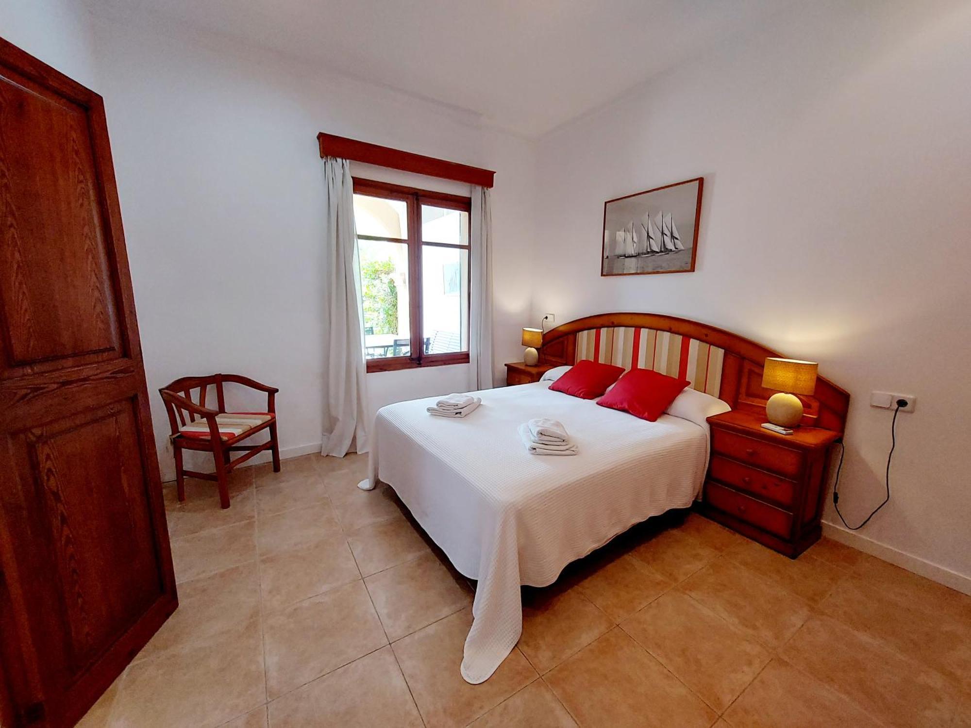 Casa Faro Spacious, Ground Floor On The Pine Walk, Covered Terrace With Sea Views. Wifi/air Con Appartement