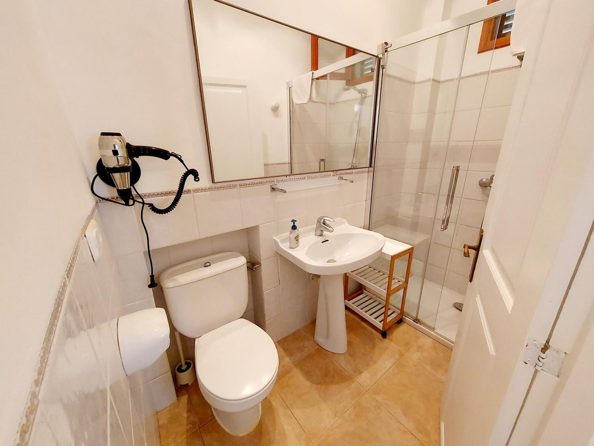 Casa Faro Spacious, Ground Floor On The Pine Walk, Covered Terrace With Sea Views. Wifi/air Con